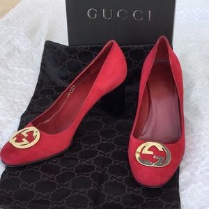 Gucci red with golf emblem on front size 7 B